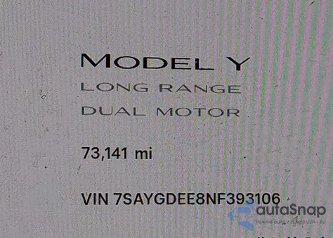 2022 Tesla Model Y Long Range Dual Motor All-Wheel Drive z USA, uszkodzony, nr VIN 7SAYGDEE8NF393106